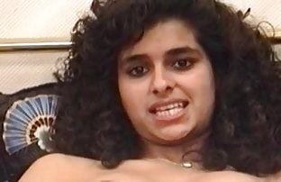 सेक्स पोर्न मुश्किल में indian सेक्स video के गले और योनि एक साथ