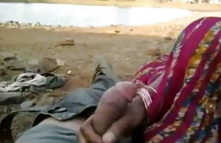 सेक्स पोर्न घर का x वीडियो हिंदी में बना कैमरे के सामने