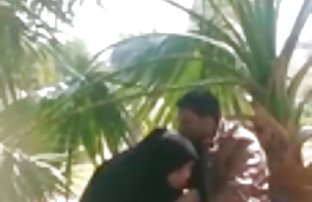 सेक्स पोर्न मालिश पर युवा (18 इंडियन hd सेक्स वर्ष)