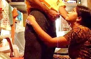 सेक्स पोर्न मेरी बहन ओपन सेक्सी वीडियो ने वार किया