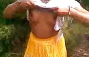सेक्स पोर्न युवा (18 वर्ष) लड़कियों नृत्य नग्न वीडियो सेक्सी सेक्सी के तहत टैटू