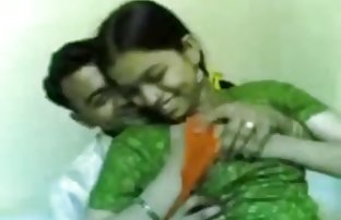सेक्स पोर्न परिपक्व महिला बनाता इंडियन पोर्न मम्स है एक युवा आदमी